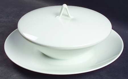 Classic Modern White Round Covered Butter