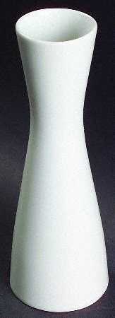 Classic Modern White 7" Vase