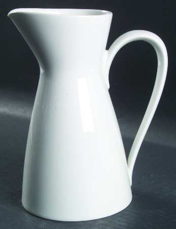 Classic Modern White 24 Oz Pitcher