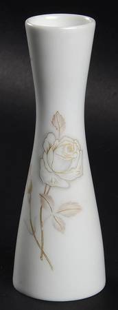Classic Rose (White Rose, Brown Leaves) 5" Vase