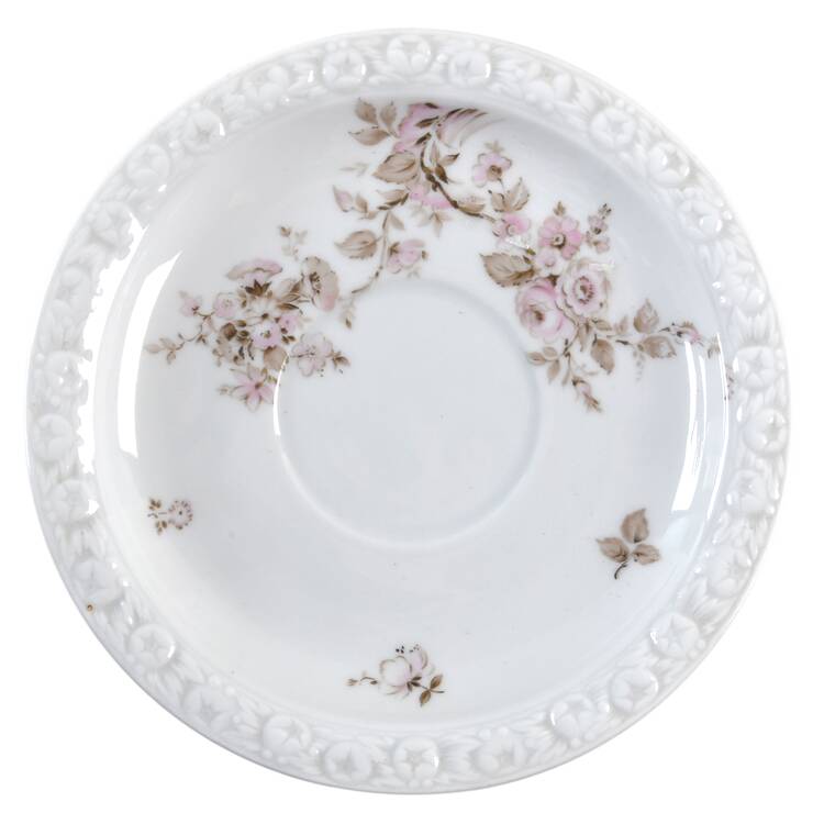 Colonial Garden Saucer