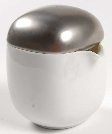 Concept 4 (Suomi) Creamer & Lid