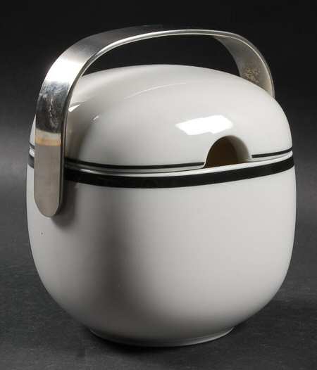 Concept 5 Anthracite Black (Suomi) Sauce Boat & Lid
