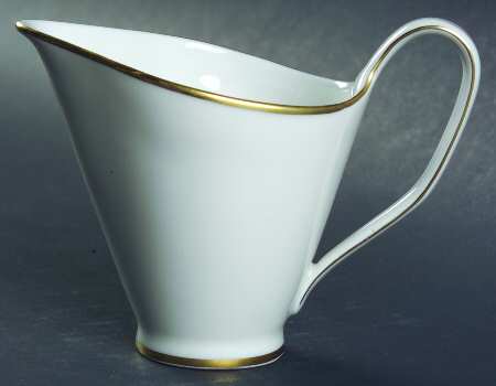 Corinth (Coupe, Gold) Creamer