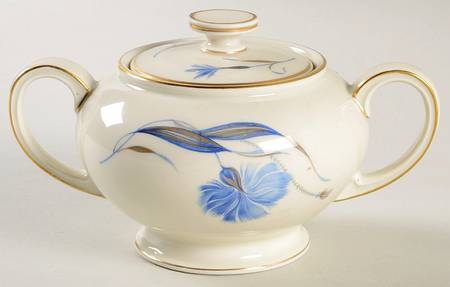 Cornflower (Winifred) Sugar Bowl & Lid