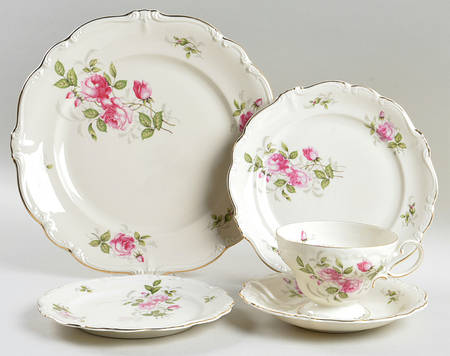 Courtship 5 Piece Place Setting