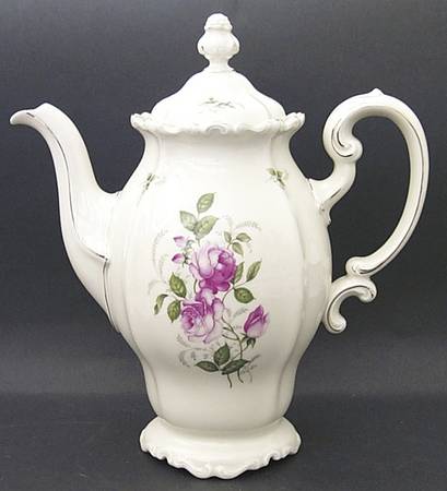Courtship Coffee Pot & Lid