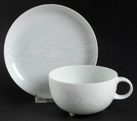 Cumulus (Coupe) Footed Cup & Saucer Set