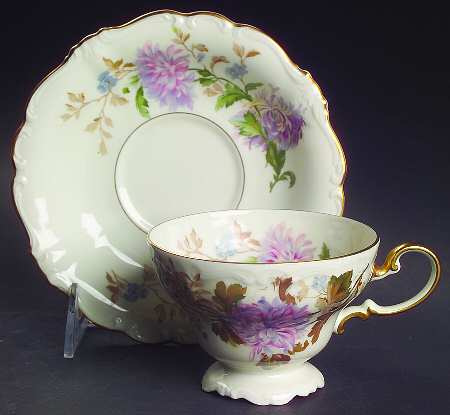 Daphne (Pompadour) Footed Cup & Saucer Set