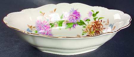 Daphne (Pompadour) 11" Oval Vegetable Bowl