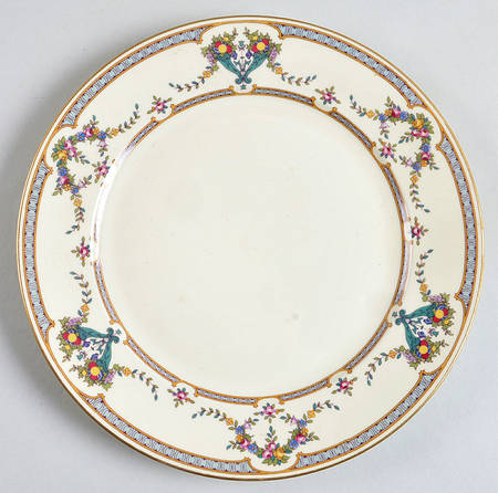 Daphne Luncheon Plate