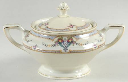 Daphne Sugar Bowl & Lid