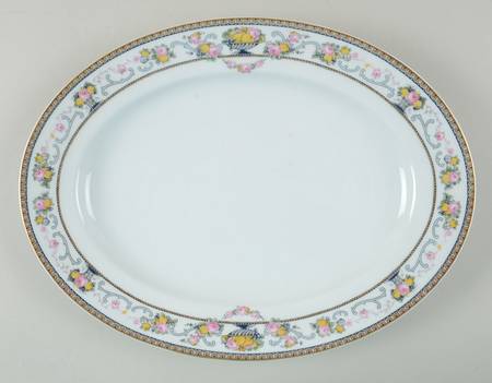 Della Robbia 14" Oval Serving Platter