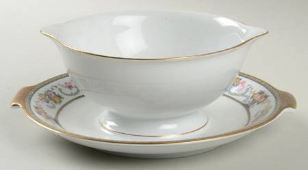 Della Robbia Gravy Boat with Attached Underplate
