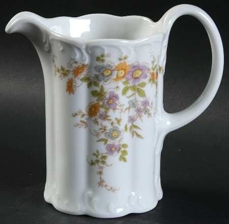 Desiree (Classic Rose Collection, Rim) Creamer