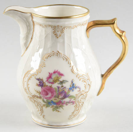 Diplomat (Center Gold) Creamer