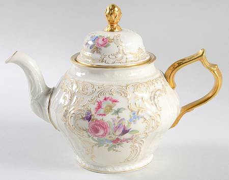 Diplomat (Center Gold) Small Teapot & Lid