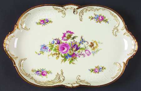 Diplomat (Center Gold) 13" Oval Serving Platter