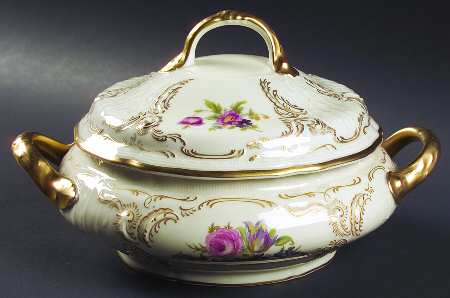 Diplomat (Center Gold) Round Covered Vegetable