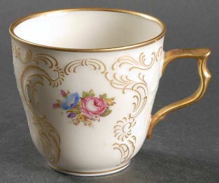 Diplomat (Center Gold) Chocolate Cup