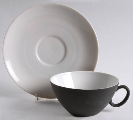 Domino Flat Cup & Saucer Set