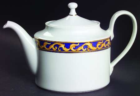 Doria Teapot & Lid