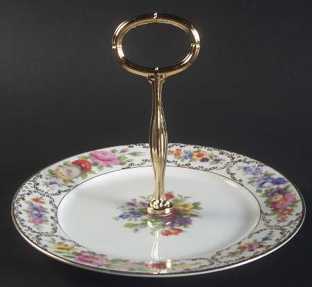 The Dresden Round Serving Plate with Handle (SP)
