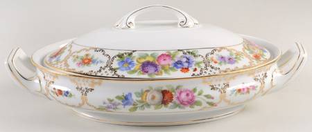 The Dresden Oval Covered Vegetable