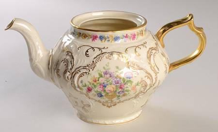 Du Barry Small Teapot No Lid