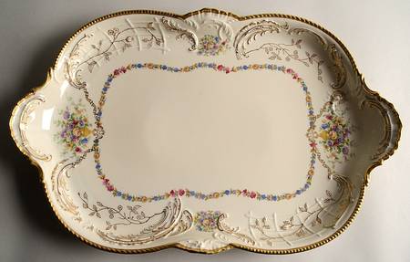Du Barry 18" Oval Serving Platter