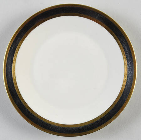 Duchess (Ivory Background) Salad Plate