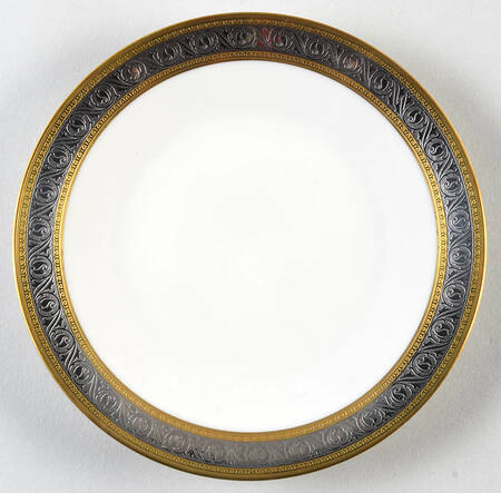 Duchess (Ivory Background) Dessert/Pie Plate