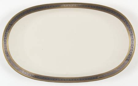 Duchess (Ivory Background) 15" Oval Serving Platter
