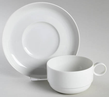 Duo White Flat Cup & Saucer Set