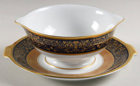Dynasty (Disc. 1992) Gravy Boat with Attached Underplate