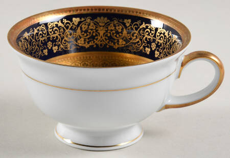 Dynasty (Disc. 1992) Footed Demitasse Cup