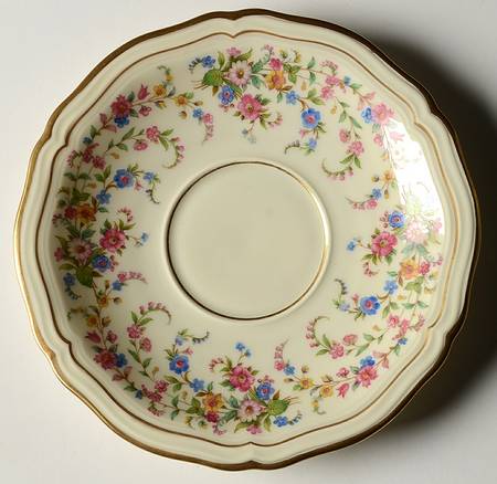 Eleanor Cream Saucer