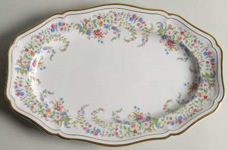 Eleanor White 13" Oval Serving Platter