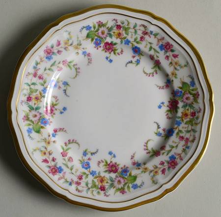 Eleanor White Bread & Butter Plate