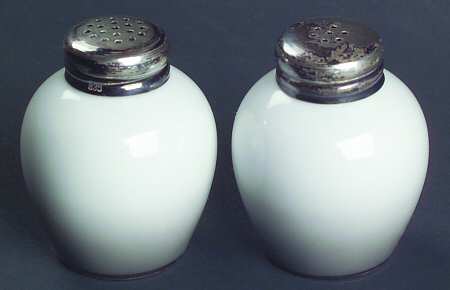 Elegance (Platinum Trim) Salt & Pepper Set