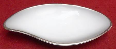 Elegance (Platinum Trim) 5" Ashtray