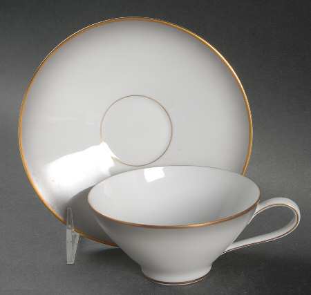 Elegance (Gold Trim) Flat Cup & Saucer Set