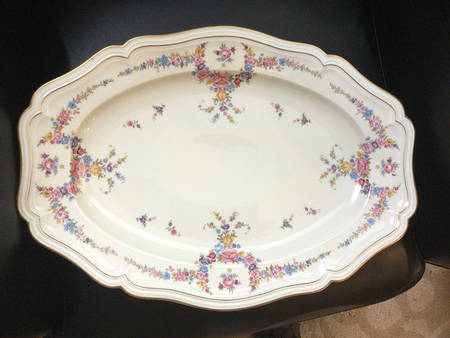 Eloise 17" Oval Serving Platter
