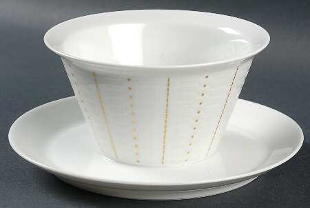 Esplanade Gravy Boat with Attached Underplate
