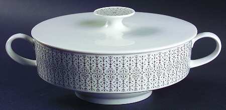 Filigree Round Covered Vegetable