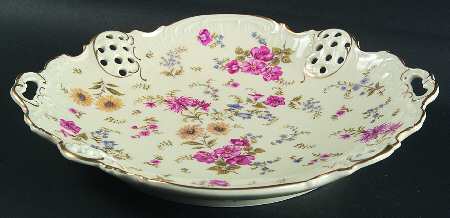Florida Pierced Round Cake Plate