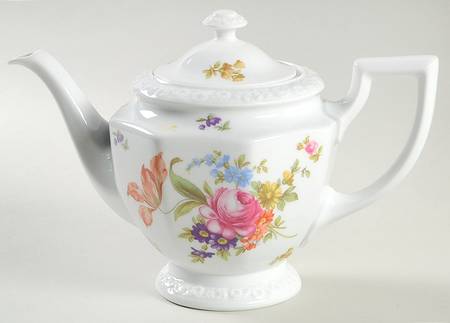 Flowers (Classic Stamp) Teapot & Lid