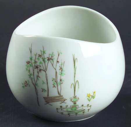 Fountain Court Open Sugar Bowl
