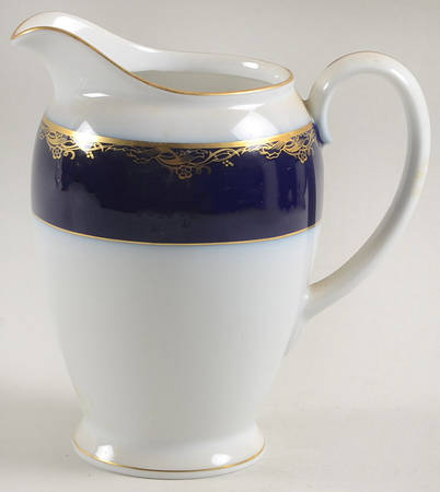 Frederick The Great 16 Oz Pitcher