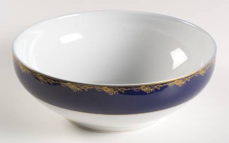 Frederick The Great 10" Round Vegetable Bowl